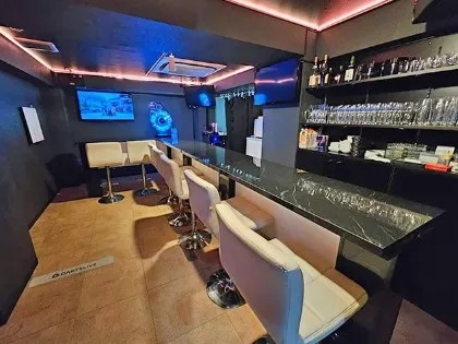 Bar cheers 店舗イメージ